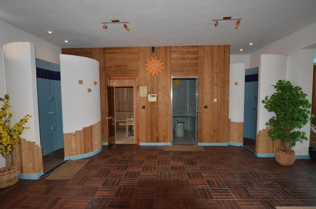 רוביני Apartments Ana Wellness L מראה חיצוני תמונה