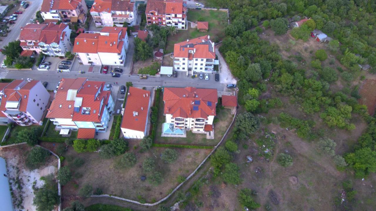 רוביני Apartments Ana Wellness L מראה חיצוני תמונה